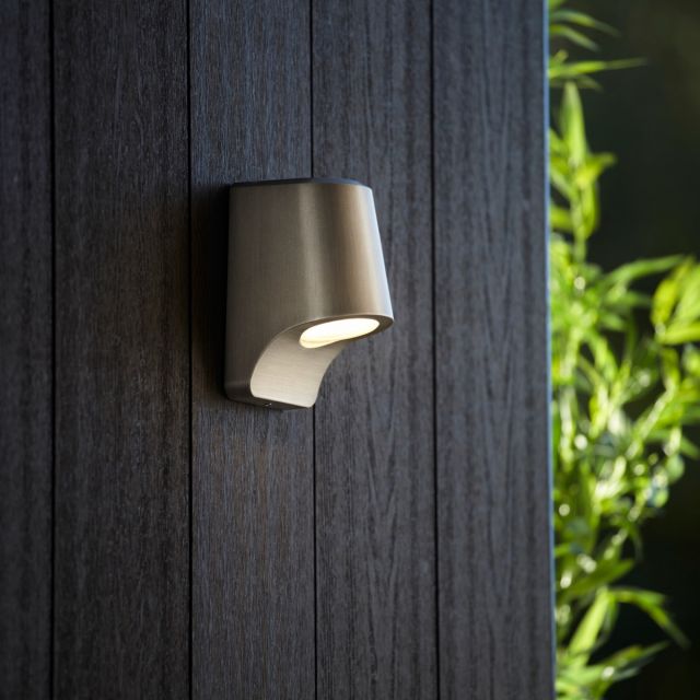 Unique Outdoor LED Wall Light In Brushed Silver Finish With Frosted Glass Diffuser IP44