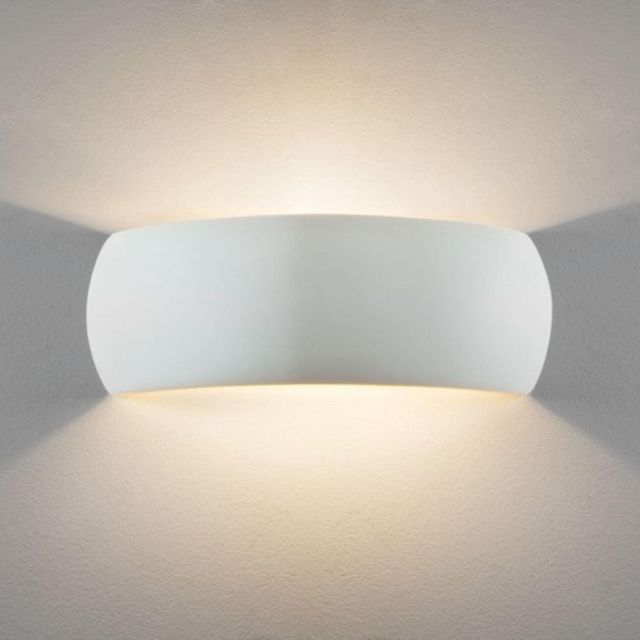 Astro 1299002 Milo Interior Wall Light In White Ceramic Fiinsh