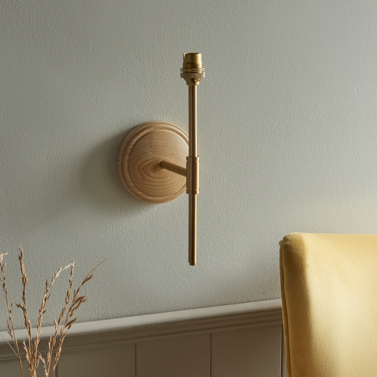 Endon 115078 Wood T Bar Wall Light In Ash Wood And Aged Brass Finish