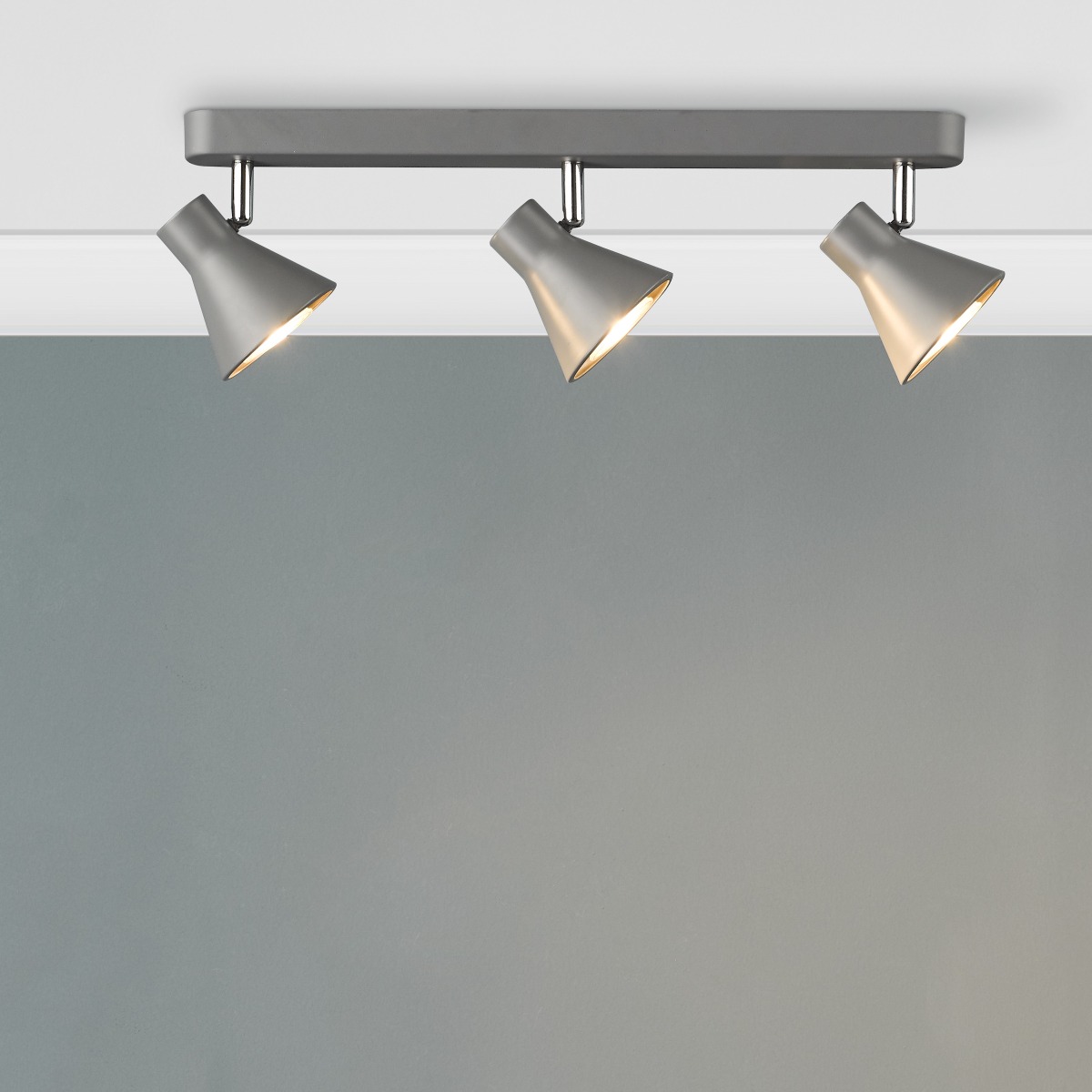 Dar Wisebuys DIZ7339 Diza 3 Light Ceiling Bar Spotlight In Matt Grey Finish